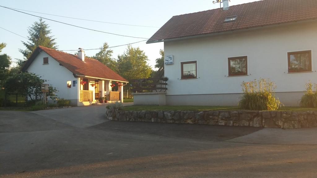Guest House Family Dukic Rakovica Eksteriør billede