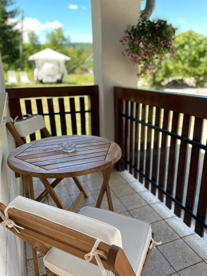 Guest House Family Dukic Rakovica Eksteriør billede
